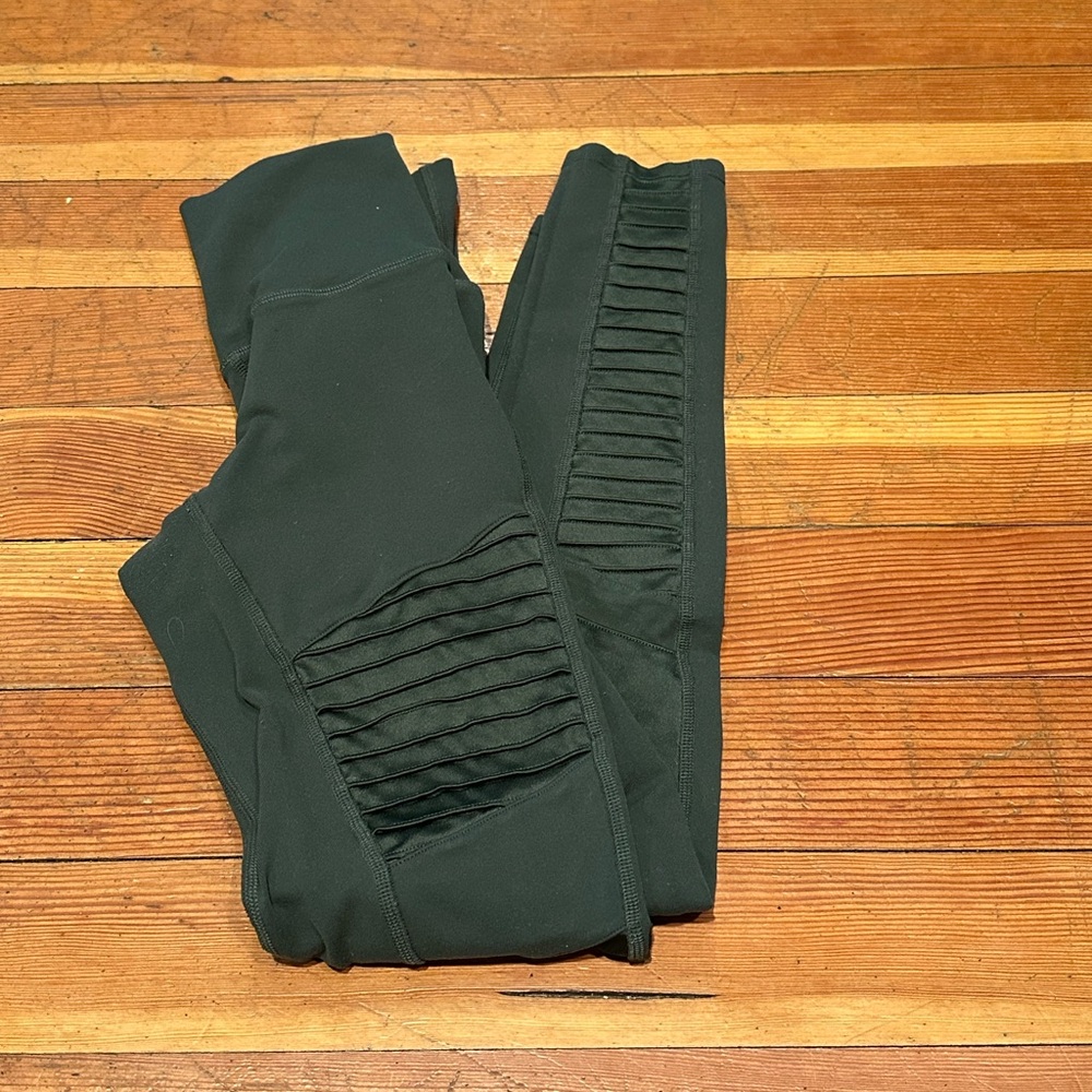 Alo Moto Leggings